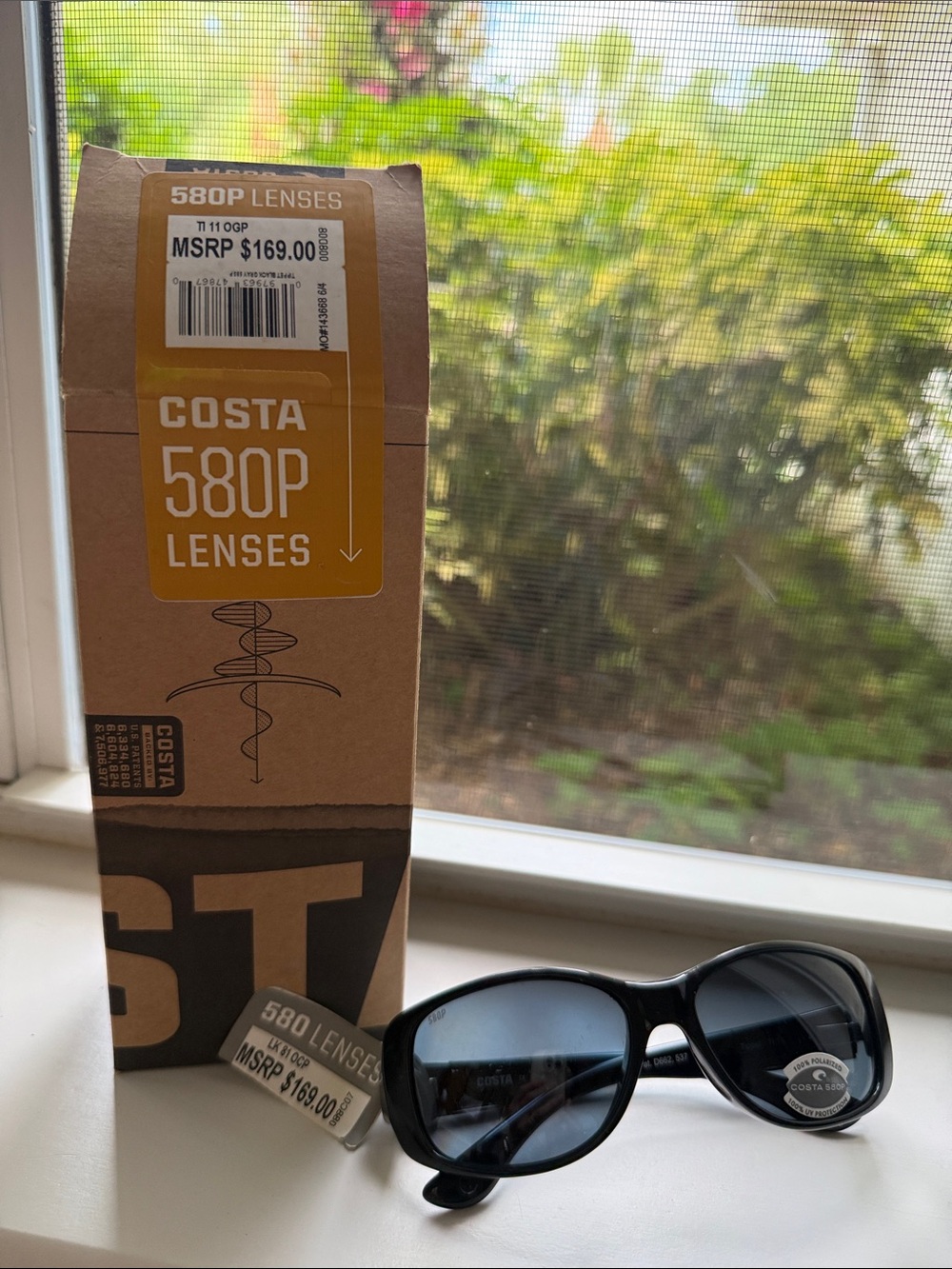 Costa Tippet Tl 11 Black Frame Sunglasses with Gray Tinted Lenses